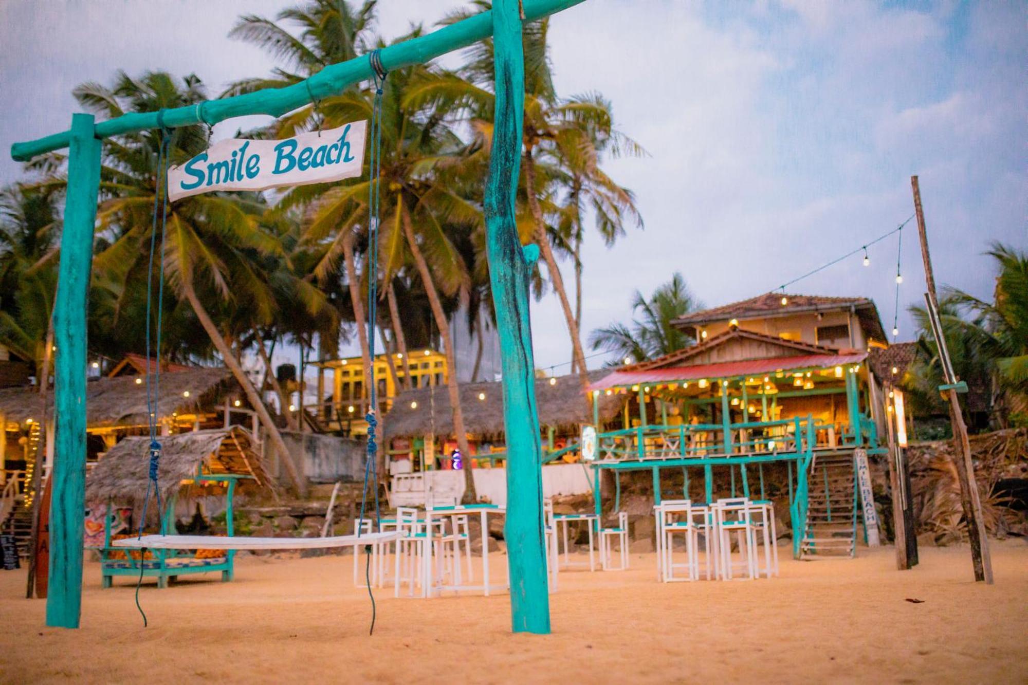 Smile Beach Home Галле Экстерьер фото