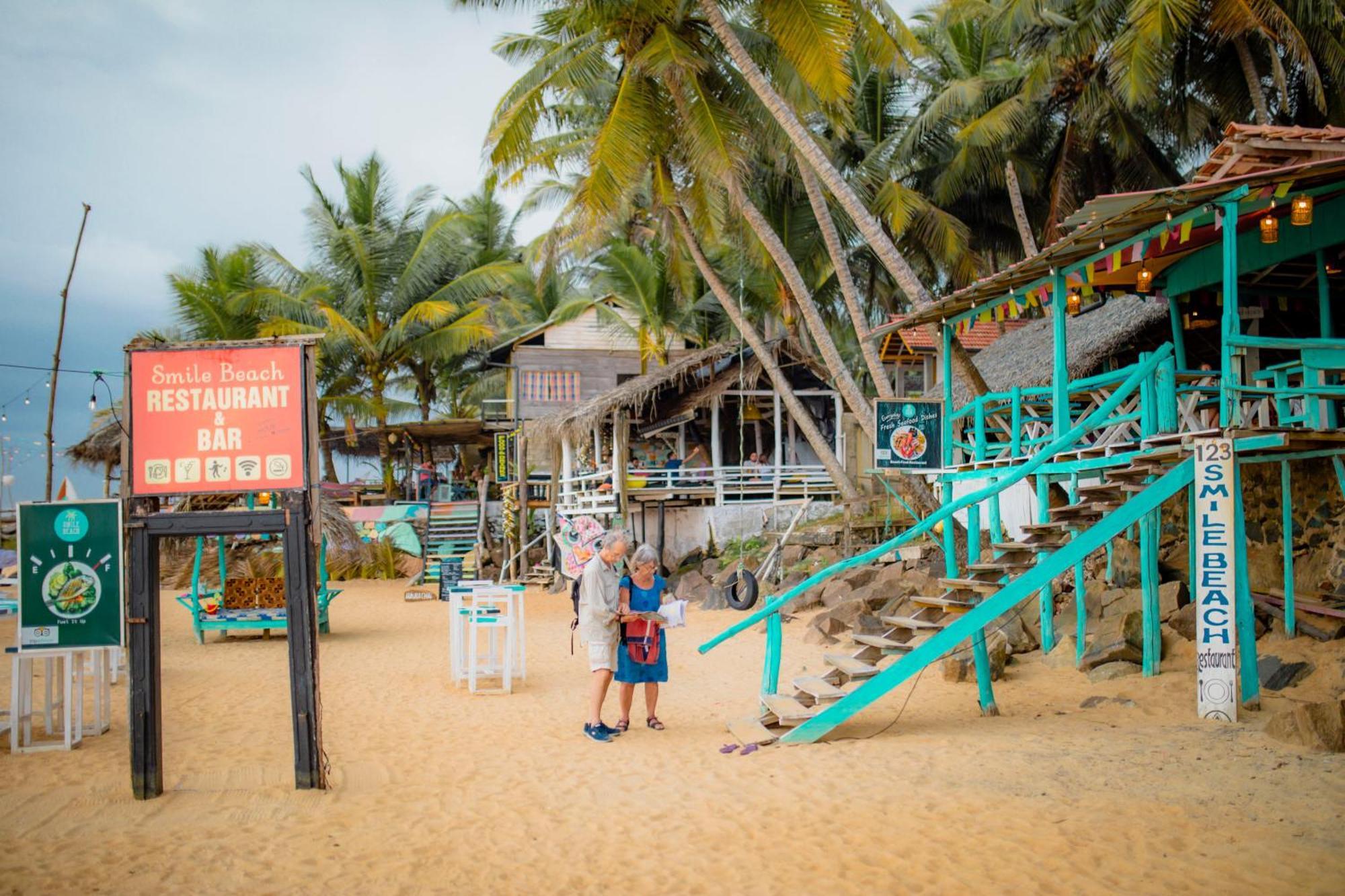 Smile Beach Home Галле Экстерьер фото